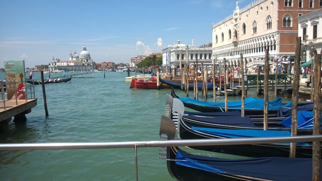 In Venice Back To San Marco Tourist Apartment Exterior photo